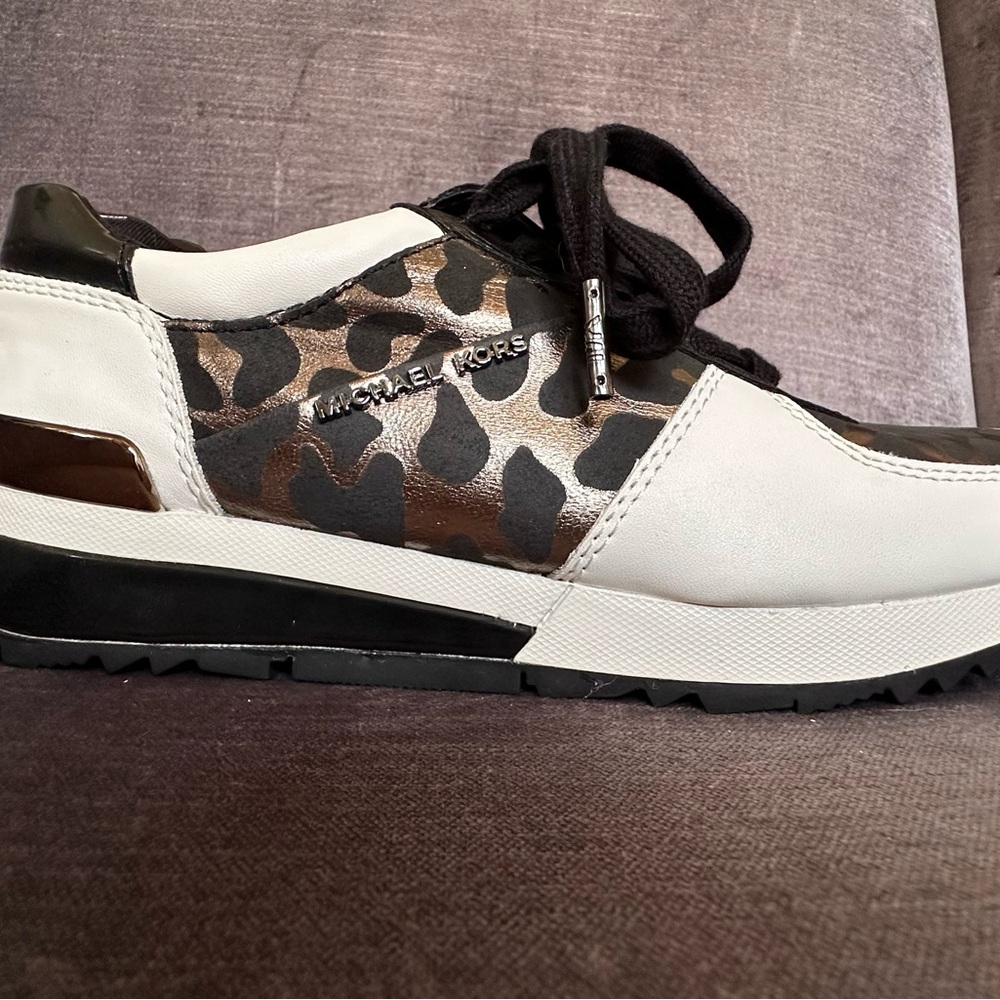 Michael Kors Allie Metallic leopard Print Sneaker